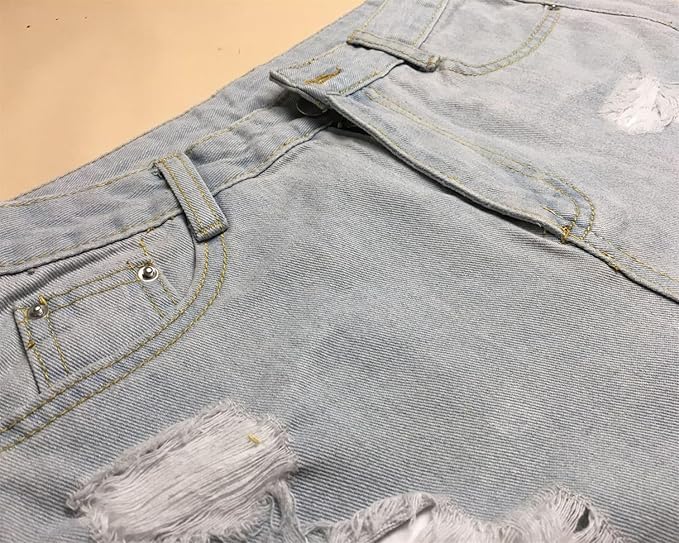 Yacinthe | Shorts pour Femmes avec Détails Déchirés