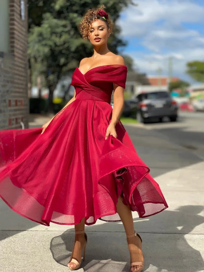 Cyrielle | Robe de Cocktail | Épaules Dénudées