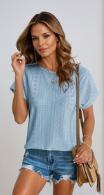 Manuela | Blouse À Œillets Pour Femme | De Nuit