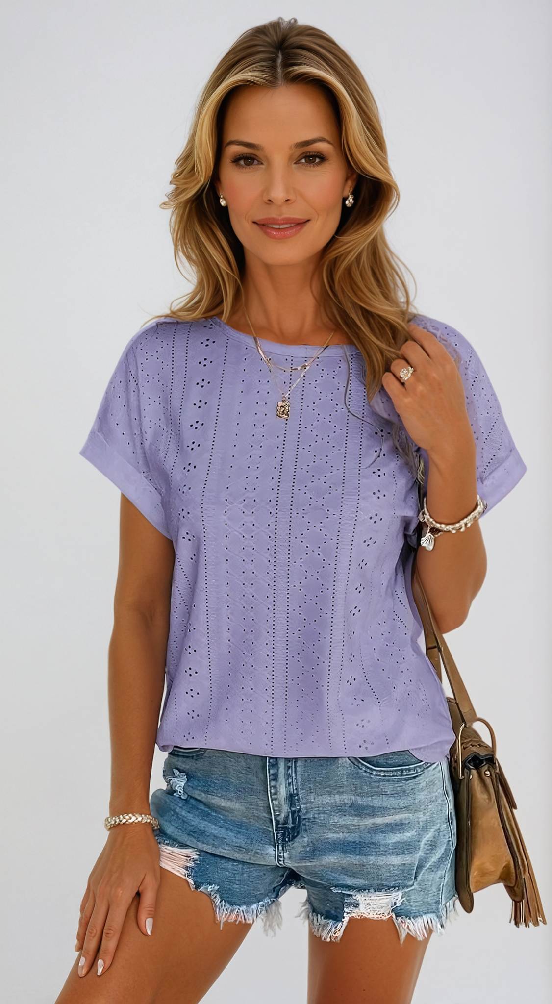 Manuela | Blouse À Œillets Pour Femme | De Nuit