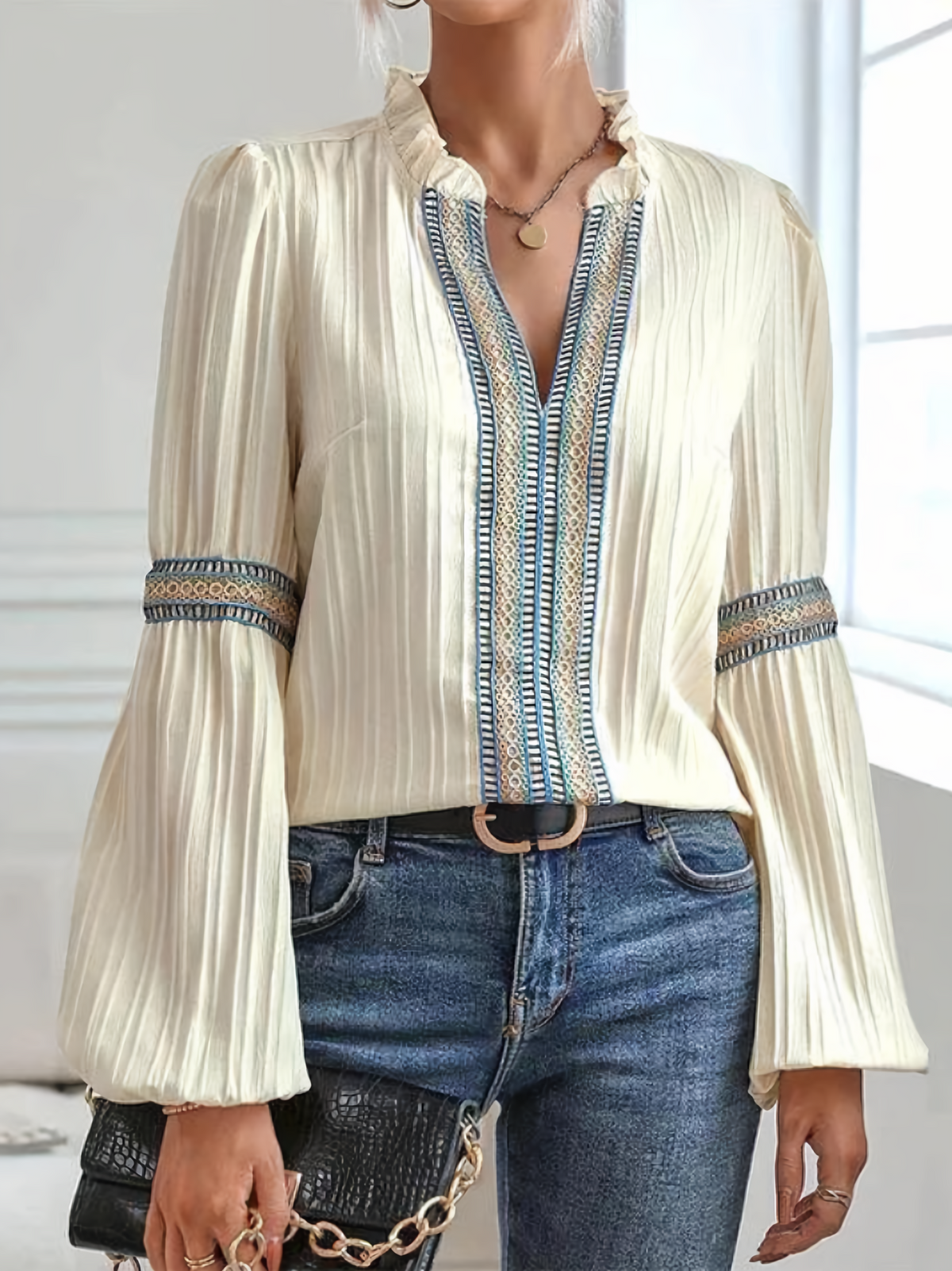 Florette | Blouse Femme À Col V Brodé | Longues