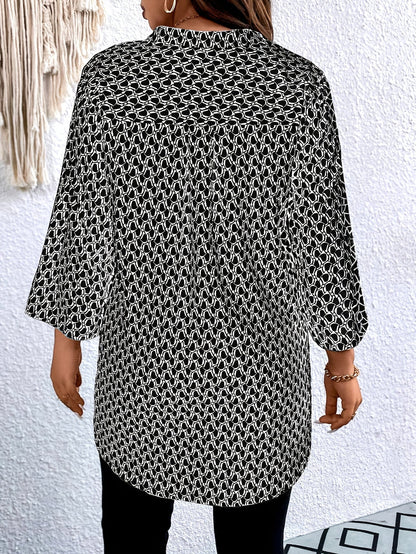 Zéphyrine | Blouse à col en V grande taille