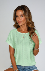 Manuela | Blouse À Œillets Pour Femme | De Nuit